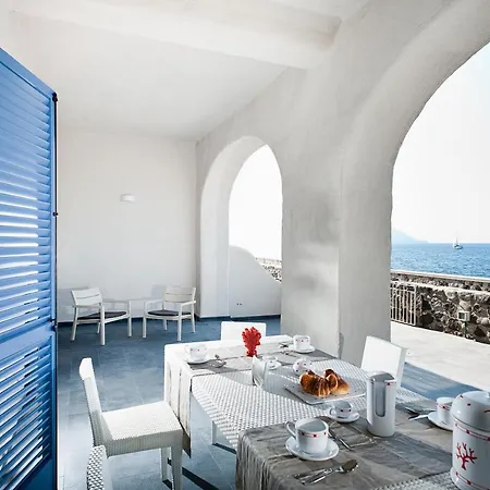 Апарт-отель Nerossidiana Аквакальда