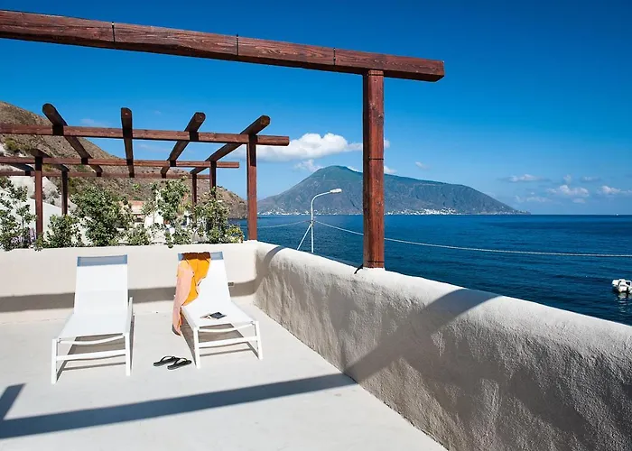 Nerossidiana Hotel apartamentowy 2*