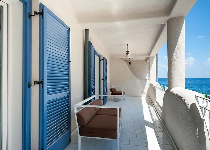 耐奥斯达那酒店 Acquacalda