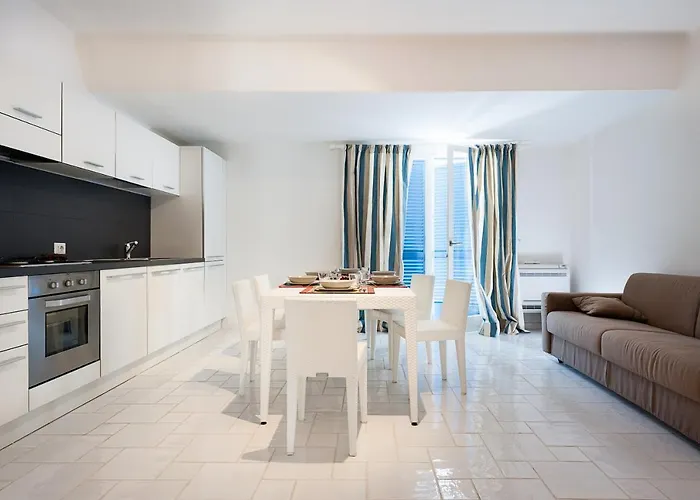 耐奥斯达那酒店 Acquacalda