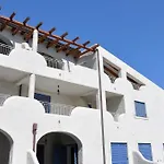 Nerossidiana Hotel apartamentowy 2*
