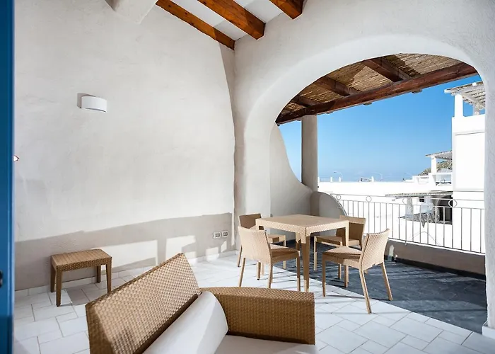 Apart Otel Nerossidiana